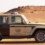 الأمن البيئي يضبط مواطنًا اخترق الفياض والروضات بمركبته داخل محمية الملك عبدالعزيز الملكية ويتخذ بحقه إجراءات نظامية