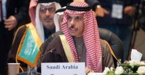 وزير الخارجية يبحث مع نظيره الكوبي تطورات الأوضاع في الشرق الأوسط هاتفيًا