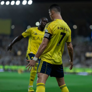 النصر يكتسح النجمة بخماسية مثيرة ويُحكم قبضته على صدارة دوري روشن