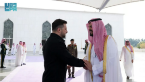 الرئيس الأوكراني يغادر جدة بعد زيارة للمملكة
