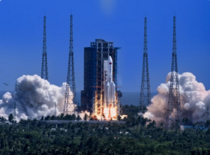 الصين تطلق الدفعة الـ21 من أقمار الإنترنت في المدار المنخفض