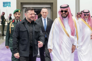 رئيس أوكرانيا يصل إلى جدة