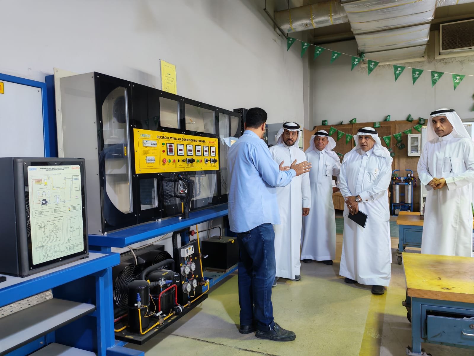 جولف السعودية تعلن افتتاح "فايف آيرون جولف" في الرياض