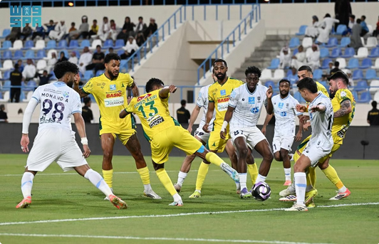 الأخدود يتغلب على الخليج بثلاثية في دوري روشن