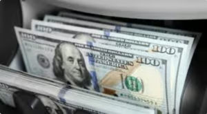 استقرار أسعار الدولار واليوان والأنباء الاقتصادية العالمية