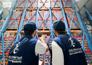 الغذاء والدواء تضبط 878 طن أغذية مخالفة و151 ألف عبوة دواء بحملة استباقية لحج 1447