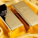 ارتفاع طفيف في أسعار الذهب مع تراجع الدولار