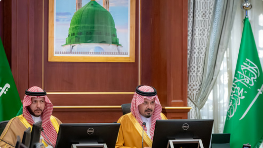 أمير المدينة يدشّن 10 مشروعات طرق حيوية بقيمة 188 مليون ريال لتعزيز شبكة المنطقة