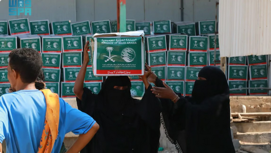 مركز الملك سلمان يوزع 2,160 سلة غذائية في أبين
