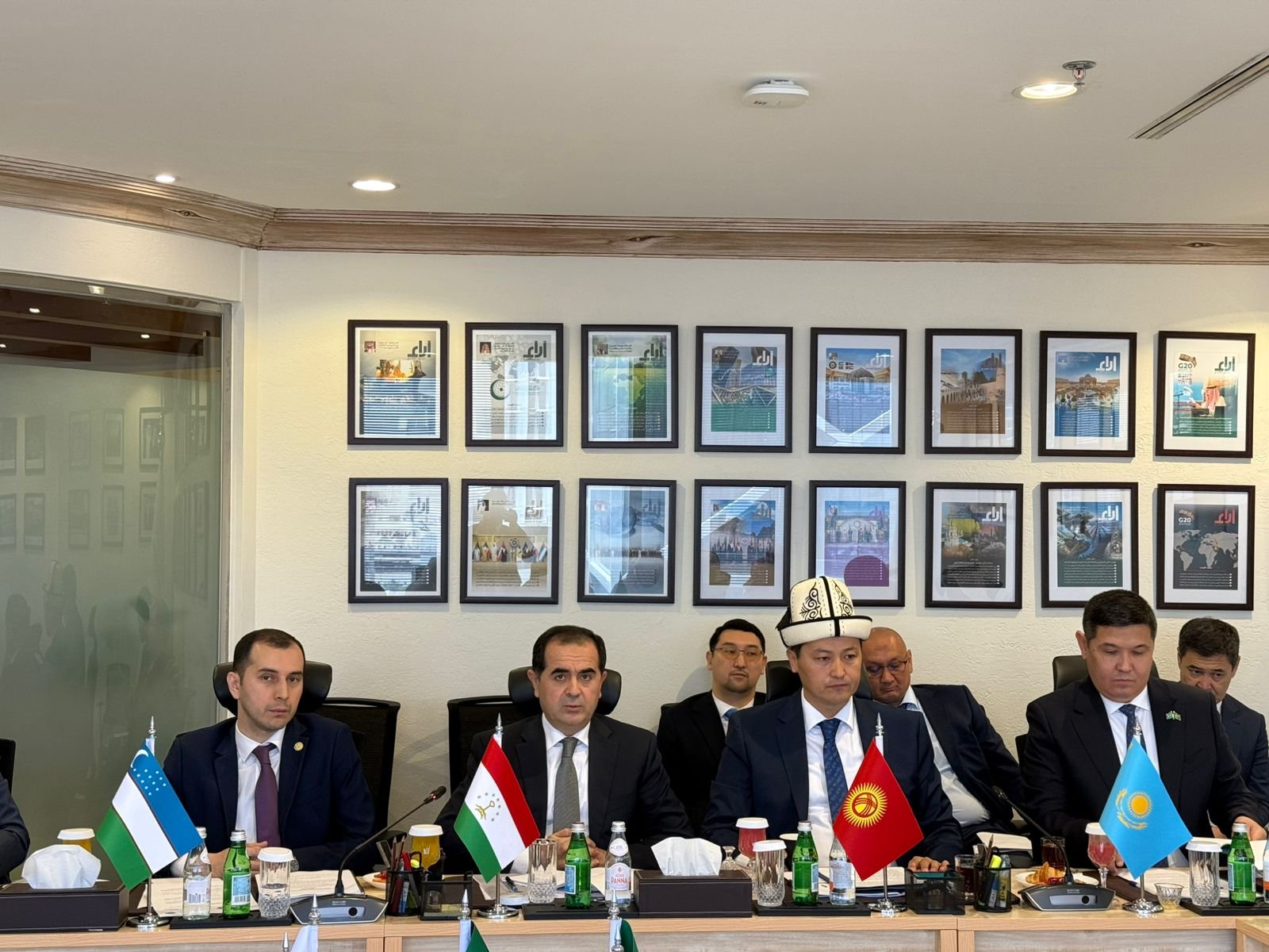 مؤتمر دوشنبه الدولي للمياه على طاولة النقاش في ندوة بمركز الخليج للأبحاث