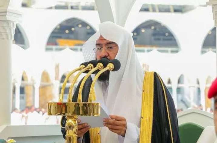 السديس من المسجد الحرام: ديننا الحق هو عُدّتنا وحصننا الحصين في زمن الفتن