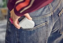 لوجيتك (Logitech) تطلق جهاز الماوس Mobi Fold الأول من نوعه قابل للطي وفائق الصغر يناسب أساليب الحياة وأداء الأعمال أثناء التنقل