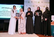 جامعة الملك عبدالعزيز تطلق النسخة (4) من معرض «درزة» لإبداعات طالبات الأزياء والنسيج تحت شعار «سِجال»