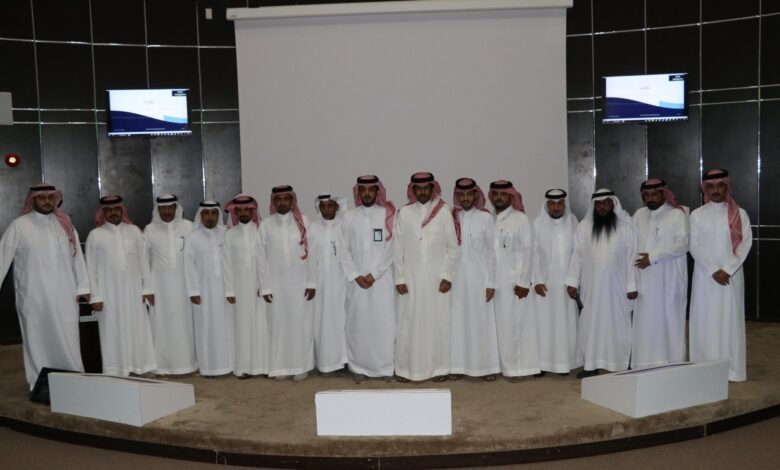 المناطق 1, غرفة حفرالباطن تستعرض مستجدات العقوبات والمخالفات في قطاع العمالة المساندة غرفة حفرالباطن تستعرض مستجدات العقوبات والمخالفات في قطاع العمالة المساندة