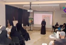 نوال العجمي تطلق «كيف يفكر اللون؟»… رحلة تشكيلية تعيد تعريف العلاقة بين الفنان واللون